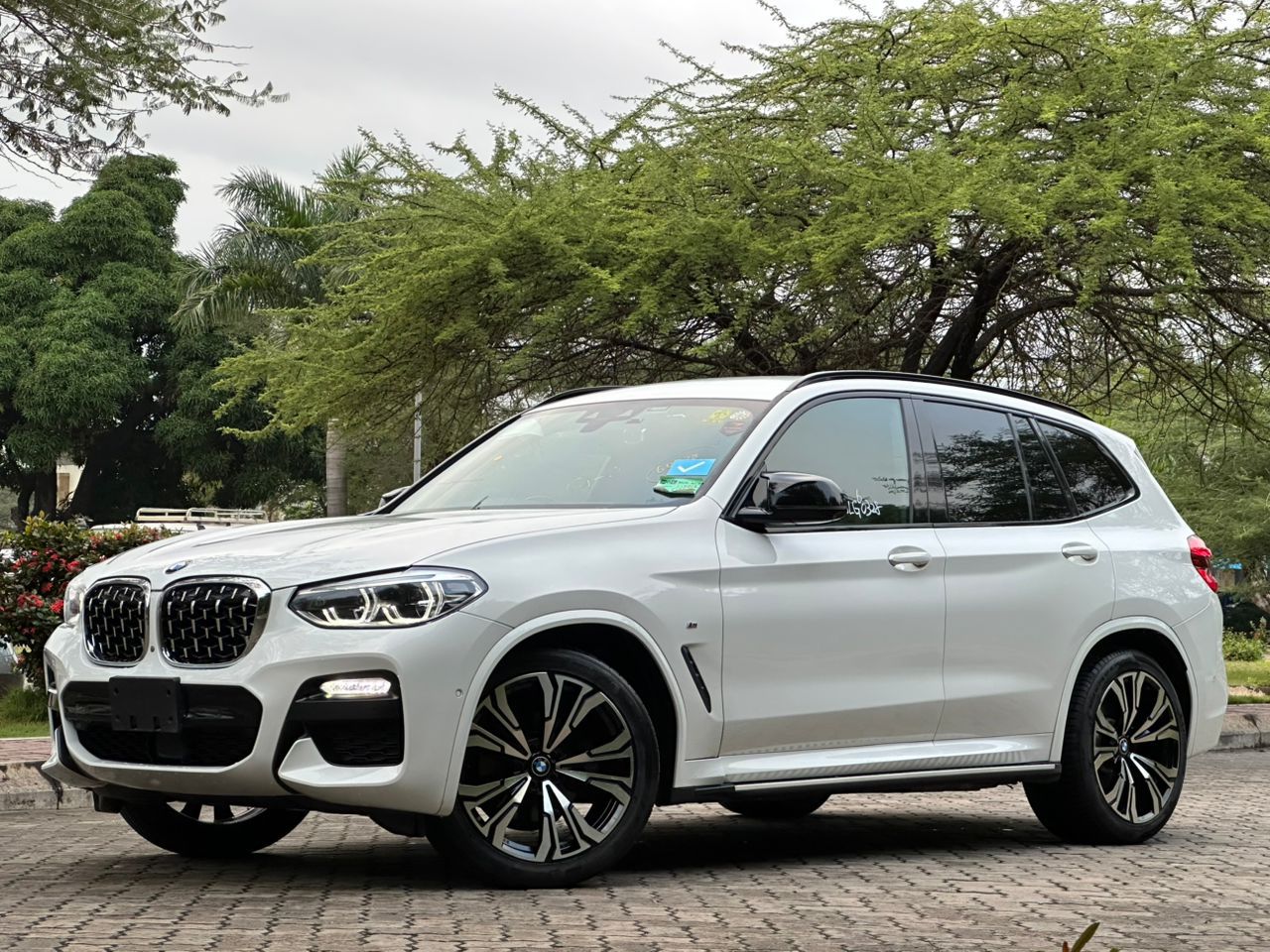 BMW thumbnail 5